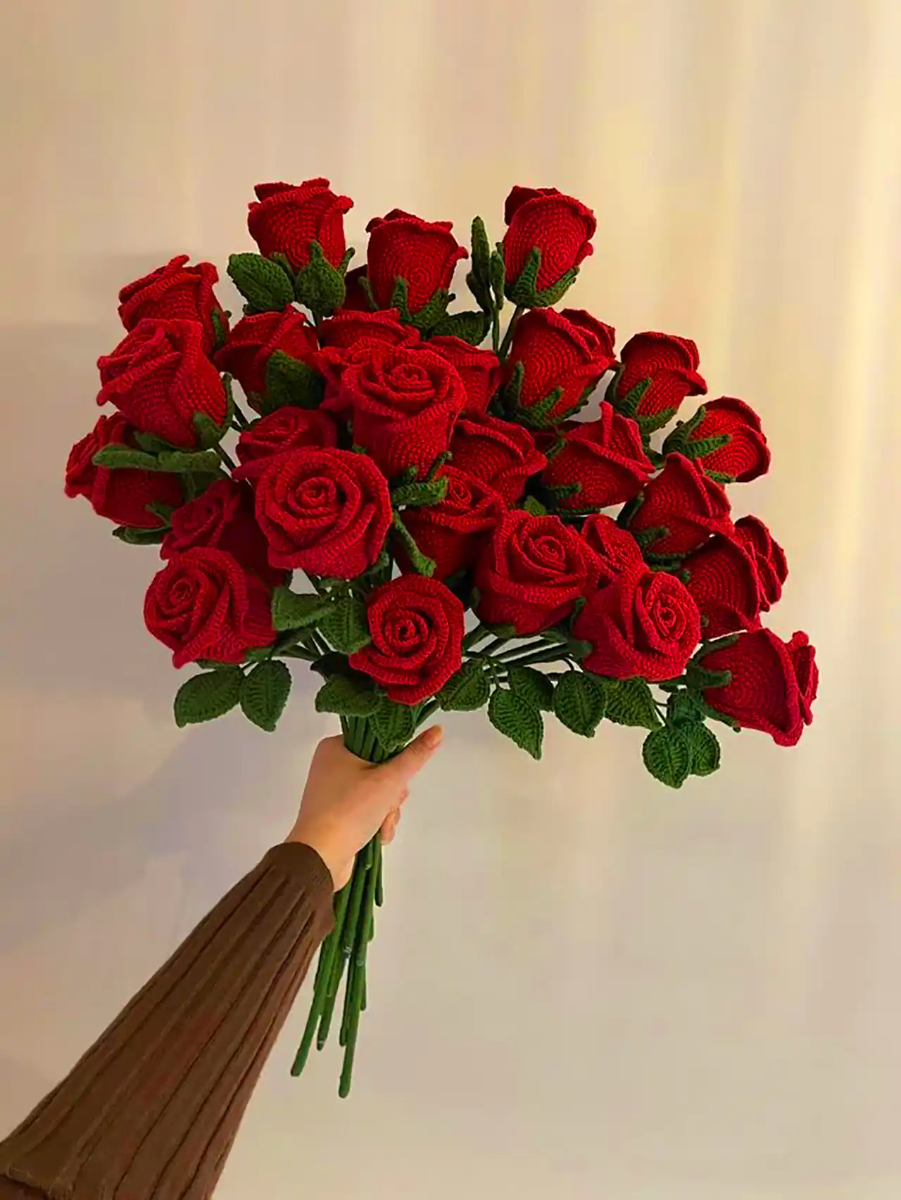 دسته گل بافتنی ماندگار و شیک 