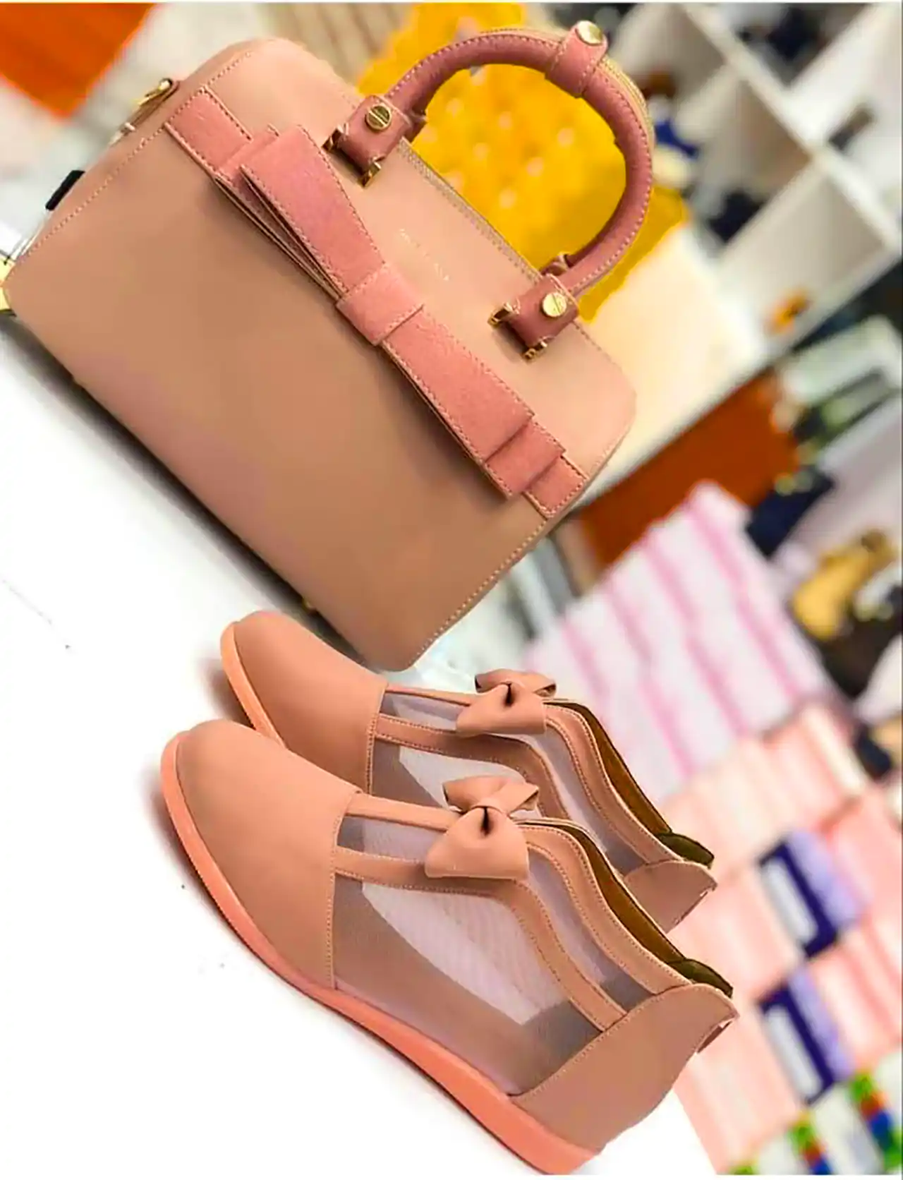 کفش اسپرت سبک روزمره 