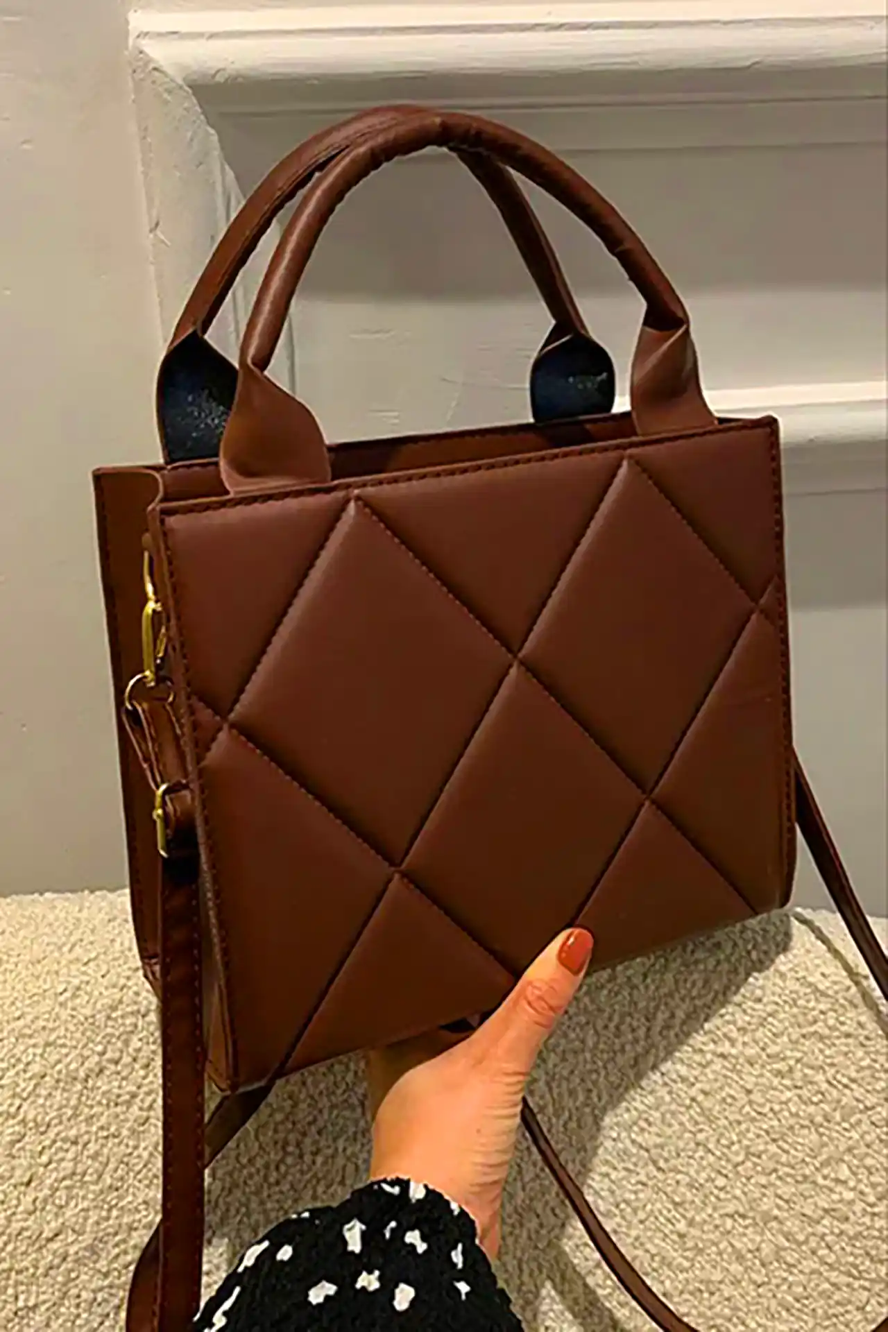کیف قهوه ای شکلاتی