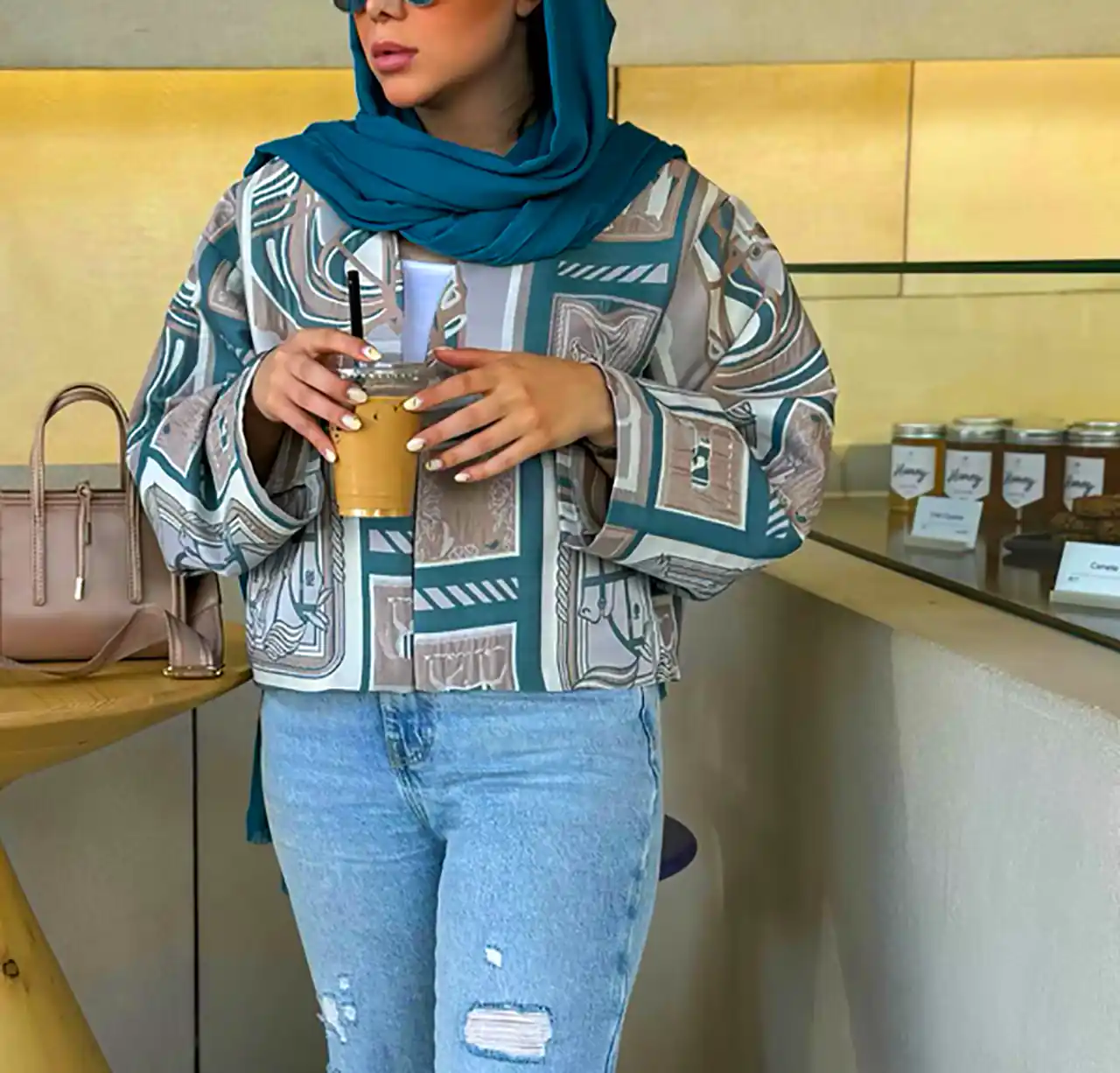 کت طرحدار چندرنگ زنانه 