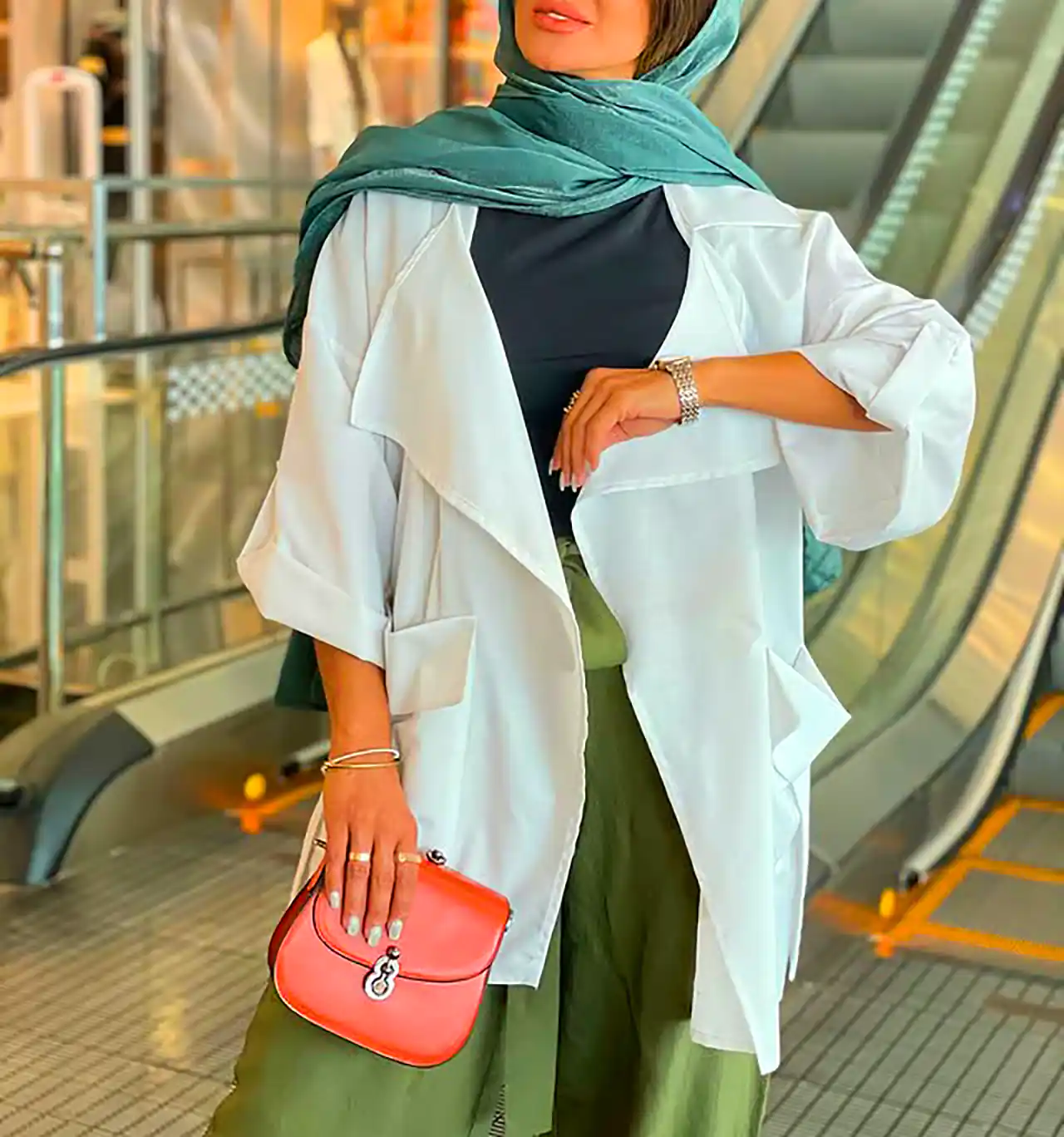 لباس زنانه کلاسیک خوش دوخت 