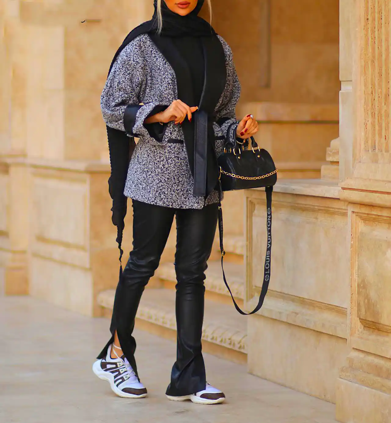 مانتو شیک با پارچه لاکچری