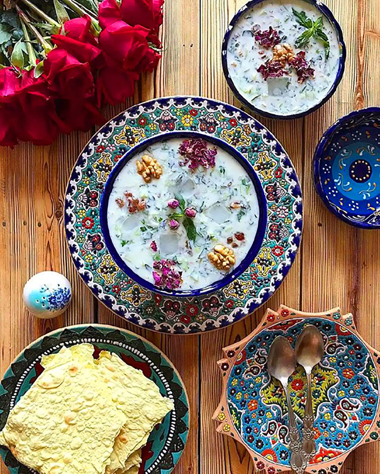 سرو آبدوغ خیار مجلسی و حرفه ای